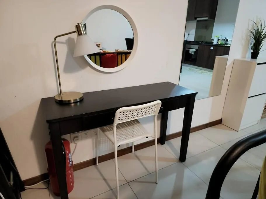Deluxe Seaview Suite Twin Bed By The Only Bnb Tanjung Tokong 0*,  Малайзия