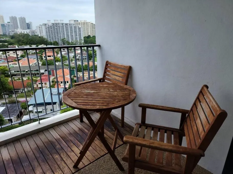 Deluxe Seaview Suite Twin Bed By The Only Bnb Tanjung Tokong 0*,