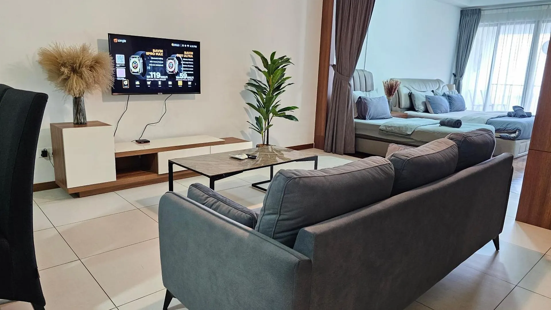 Deluxe Seaview Suite Twin Bed By The Only Bnb Tanjung Tokong Апартаменты